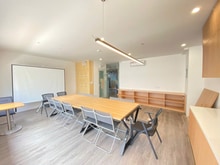 Hình ảnh Văn Phòng Sala Sẵn Bàn Ghế - View Cực Đẹp - Dọn Vào Liền Luôn.