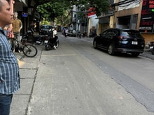 Hình ảnh Bán nhà mặt phố Bạch Đằng dt 69m2, giá 25 tỷ