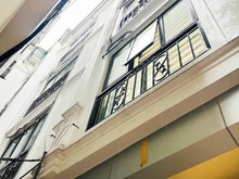 Hình ảnh Bán Gấp Nhà **Gia Thượng**, 39m2, Ngõ Ô Tô, Giá 5,9 Tỷ
