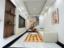 Hình ảnh Đẳng Cấp Bán Nhà **Gia Thượng**, 43 M2, Ngõ Ô Tô, Giá 6,1 Tỷ