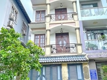 Hình ảnh NHÀ 4 Lầu Sân Thượng 5X22M  KDC Nam Long TRẤN TRỌNG CUNG.Q7