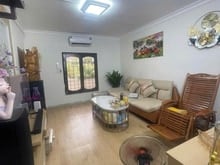 Hình ảnh 🌟Chỉ 3,15 tỷ tập thể Quỳnh Mai_Hai Bà Trưng_ Tầng 3_ ô tô _65m2 2pn🌟