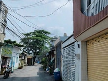 Hình ảnh Bán nhà trả nợ nhà 1 lầu Phan Đăng Lưu BT 63M2 Giá 1ty160tr hẻm 5m