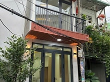 Hình ảnh Bán nhà sát MT Nguyên Hồng P11 vài bước chân, DTSD 50m2, chỉ 3.68 tỷ