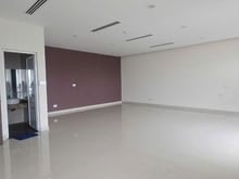 Hình ảnh Văn phòng Golden King Q7 dt 33-58m2 trống- có nội thất .