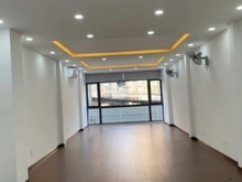 Hình ảnh Cho thuê nhà nguyên căn có thang máy - 491 Nguyễn Đình Chiểu, P3, Q3