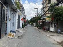 Hình ảnh Nhà 704/ Hương lộ 2, 27m2, 2 Tầng, đang cho thuê 5tr/tháng.
