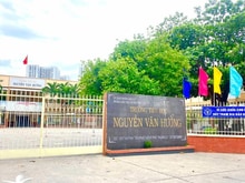 Hình ảnh Bán thửa đất 61m2 Đường huỳnh tấn phát gần trường nguyễn văn hưởng.