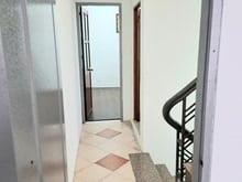 Hình ảnh Còn trống 1 phòng lầu 1, cho nữ thuê