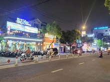 Hình ảnh Bán nhà đường Lê Văn Quới HXH 8M -186m² (8.5 x 22) Không qui hoạch