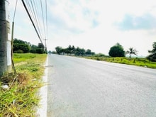 Hình ảnh Bán 710m2 đất MT tỉnh lộ 7. Giá 10 tỷ
