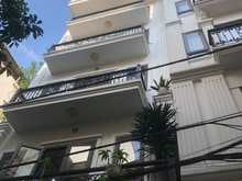 Hình ảnh 500m là 100 Võ Chí Công, 49m2, 8 tầng ô tô 16 chỗ để trong nhà.