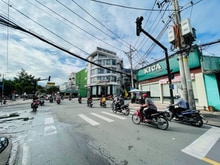 Hình ảnh Tòa nhà 4 tầng mặt tiền Hoàng Diệu 2 gần ngã tư Thủ Đức-Ga metro 337m2