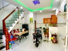 Hình ảnh Nhà 2 Tầng Xinh Lung Linh, Hẻm lớn thông, Hóc Môn, SHR, nhỉnh 2 Tỷ