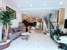 Hình ảnh Bán nhà MT kD 2/4-DT5x16m-3 T- 4PN-P Vĩnh Hoà-TP NHA TRANG-Chỉ 4t9.