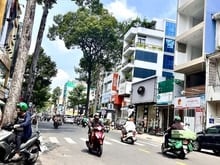 Hình ảnh Bán Nhà Mặt Tiền Nguyễn Đình Chiểu, P5, Q3, Nhà vuông vức chỉ 300tr/m2