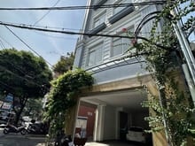 Hình ảnh Cho Thuê Nhà Góc 2MT 4 Lầu 221 Trần Huy Liệu, Phường 8, Q. Phú Nhuận
