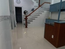 Hình ảnh chú năm bán căn nhà 1 lầu độc lập tân phú 62m2 còn thương lượng