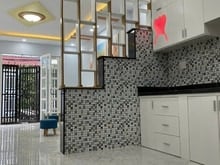 Hình ảnh Thua bóng đá bán nhà Đ.Nguyễn Lương Bằng, Q7, 55m2, có sổ hồng riêng
