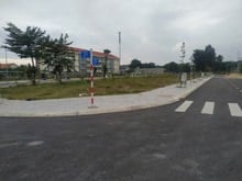 Hình ảnh Bán đất 84m2 sau trường cấp 2 Phú Chánh.Giáp TTHC Bình DƯơng