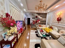 Hình ảnh Hàng hiếm, bán nhà Nguyễn Văn Cừ, Long Biên, ô tô đỗ cửa, 48m2 giá 5.5