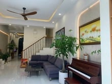 Hình ảnh Bán nhà 4 tầng HXH Hoàng Hoa Thám, Quận Bình Thạnh 4,5x16m CN72m2