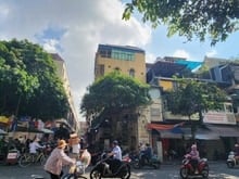 Hình ảnh SIÊU HIẾM - HOÀN KIẾM: Cho thuê nhà ĐỒNG XUÂN: 60m - MT: 3.5m.