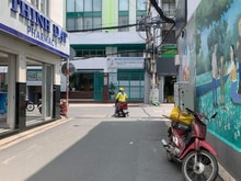 Hình ảnh Bán nhà nát Huỳnh văn bánh Phú nhuận