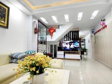 Hình ảnh Chủ cần bán giá 2tỷ240 còn TL, nhà MT đường TânMỹ Q7, 1T2L 3PN3WC