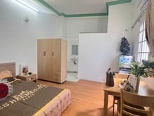Hình ảnh Cho thuê phòng cửa sổ đầy đủ nội thất ngay chân cầu Nguyễn Tri Phương