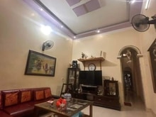 Hình ảnh Bán nhà mặt phố hoàng văn thái dt 67, 4 m2 ,giá hơn 5 tỷ