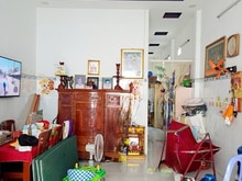 Hình ảnh Nhà Hẻm Xe Hơi Ngay Chợ Bình Trị Đông, 2 Tầng, Sổ Hoàn Công Đủ