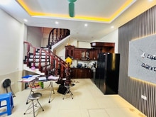 Hình ảnh Bán nhà dân xây Lê Quang Đạo, 40m, 5t, 7PN, ô tô 30m, ở ngay chỉ 7.2tỷ