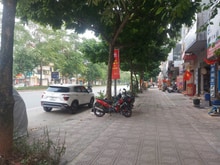 Hình ảnh Bán nhà MP Ngô Gia Tự 146m, đường 8 làn xe, vỉa hè rộng, KD đỉnh, 22tỷ