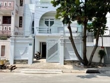 Hình ảnh Nhà Ngang 7mx18 Mặt tiền Q1 Trần Doãn Khanh_4 Tầng_Vào ngay_Chỉ 30 tỷ