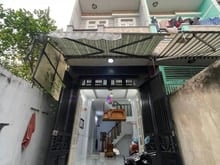 Hình ảnh Nhà nguyên căn 4 phòng ngủ Quận 8, hẻm ba gác, giá 9 triệu/tháng