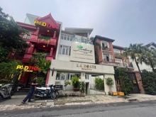 Hình ảnh Siêu phẩm mặt tiền đường Hoa Đào, DT: 8x17M; Hầm 3 lầu nhà mới đẹp