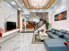 Hình ảnh Bán nhà mới trung tâm Q7 sát lotte Mark chỉ 5 tỷ nhỏ xíu.
