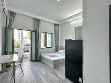 Hình ảnh Cho thuê phòng ban công full nội thất ngay Hoàng Sa quận Tân Bình