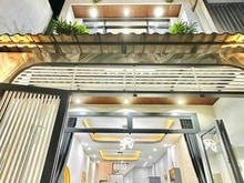 Hình ảnh NHÀ NGỘP ở Tạ Uyên,P15,Q5.DT 65m2/2tỷ600, có sổ riêng