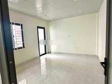 Hình ảnh Nhà 3pn khu vực trung tâm gần sân bay, phù hợp ở gia đình