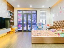 Hình ảnh phan huy ích, 5 tầng, hẻm xe tải né, vị trí siêu đẹp