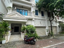 Hình ảnh Bán Biệt Thự ViLa Tô Hiệu Hà Đông. DT 171M2. 3 Tầng. Mặt Tiền 10M