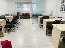 Hình ảnh Chính Chủ Cho Thuê Văn Phòng Quận Tân Bình Full Nội Thất