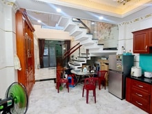 Hình ảnh Nhà đẹp 5 Tầng, 50m2, đường Võ Văn Vân, Hẻm 7m, giá 5Tỷ.