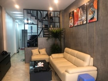 Hình ảnh Nuyễn kh Toàn : lô góc 6t - 32m ôtô đỗ cửa , sãt phố