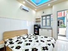 Hình ảnh Phòng cho thuê giá rẻ ban công rộng đưởng CMT8 quận 3 đầy đủ tiện nghi