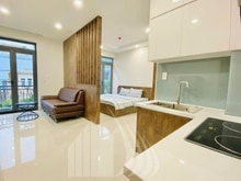 Hình ảnh Studio/1PN ban công full nội thất gần cầu Nguyễn Tất Thành Q4