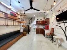Hình ảnh Cho thuê nhà hẻm Đinh Tiên Hoàng 3 lầu sân thượng 3pn 3wc Quận 1