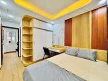 Hình ảnh Cần Tiền Bán Gấp nhà mới có nội thất gần chợ Phú Nhuận 145m2 4t 5tỷ95